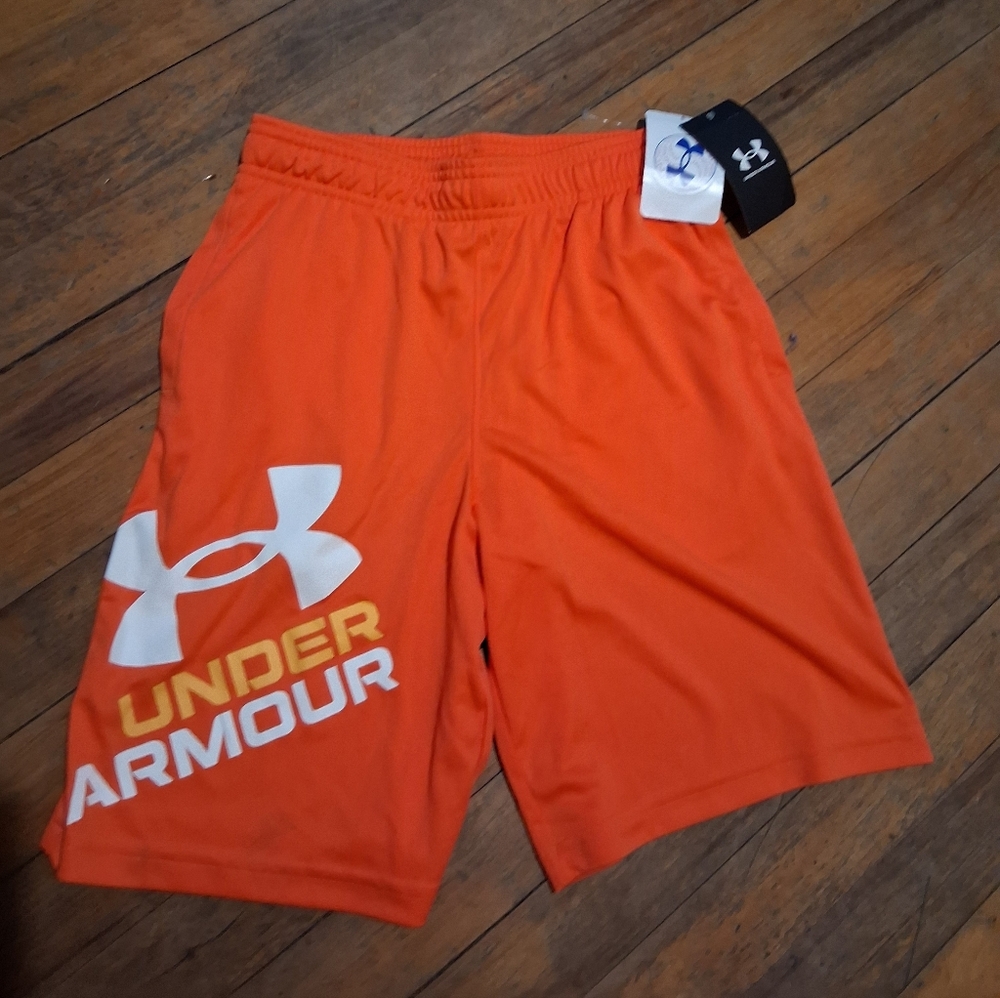 Under Armour Men's Orange Athletic Shorts